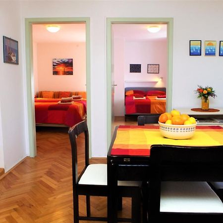 Spacious Piran Central Apartment For 5 Pax Bg Exterior photo